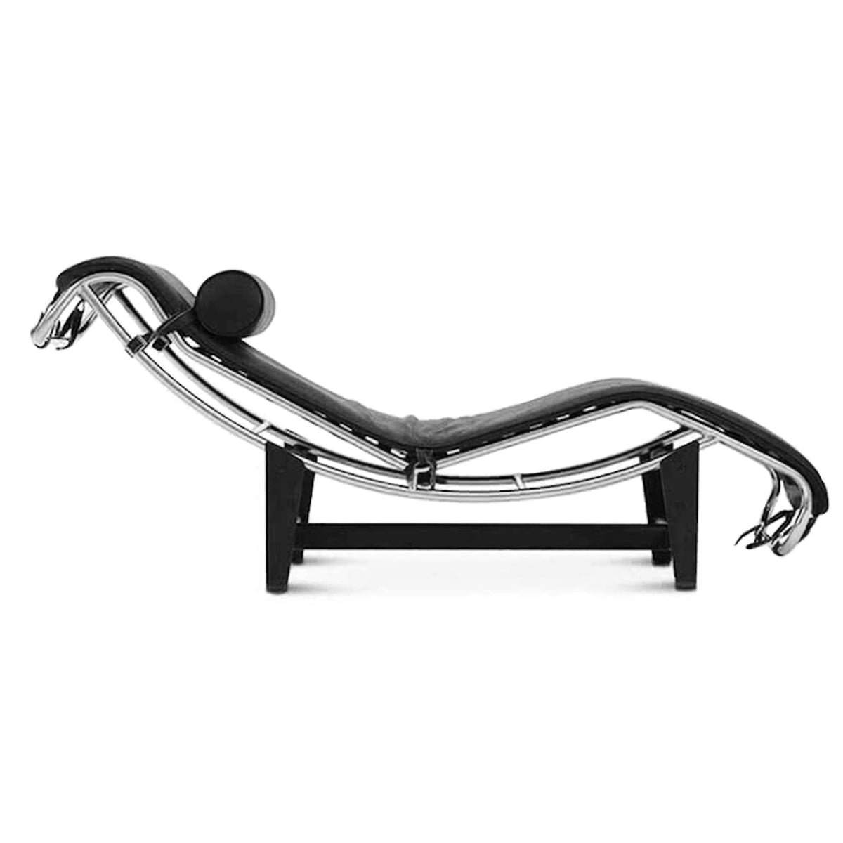 LC4 Chaise Longue - curved steel cradle resting on a separate base