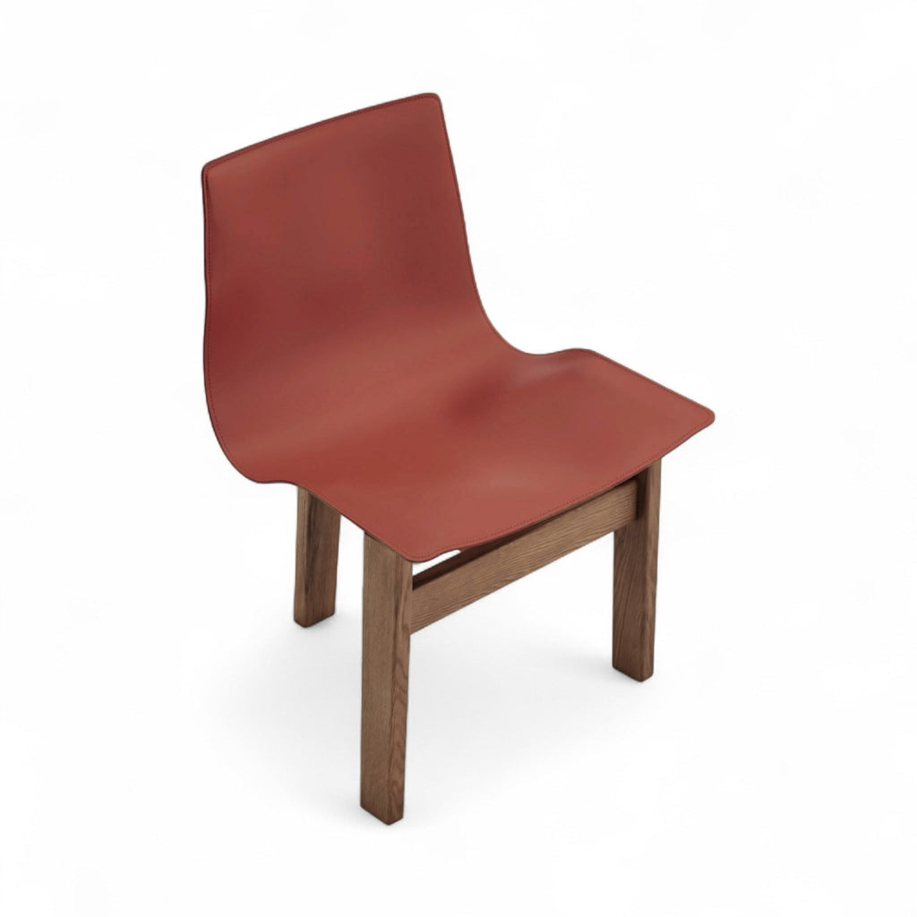 Tre 3 Dining Chair - comfortable shaped seat