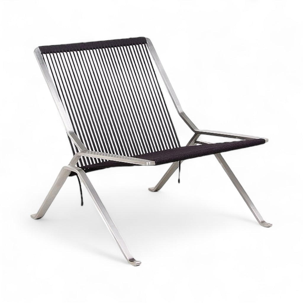 PK25 Lounge Chair - bent steel frame