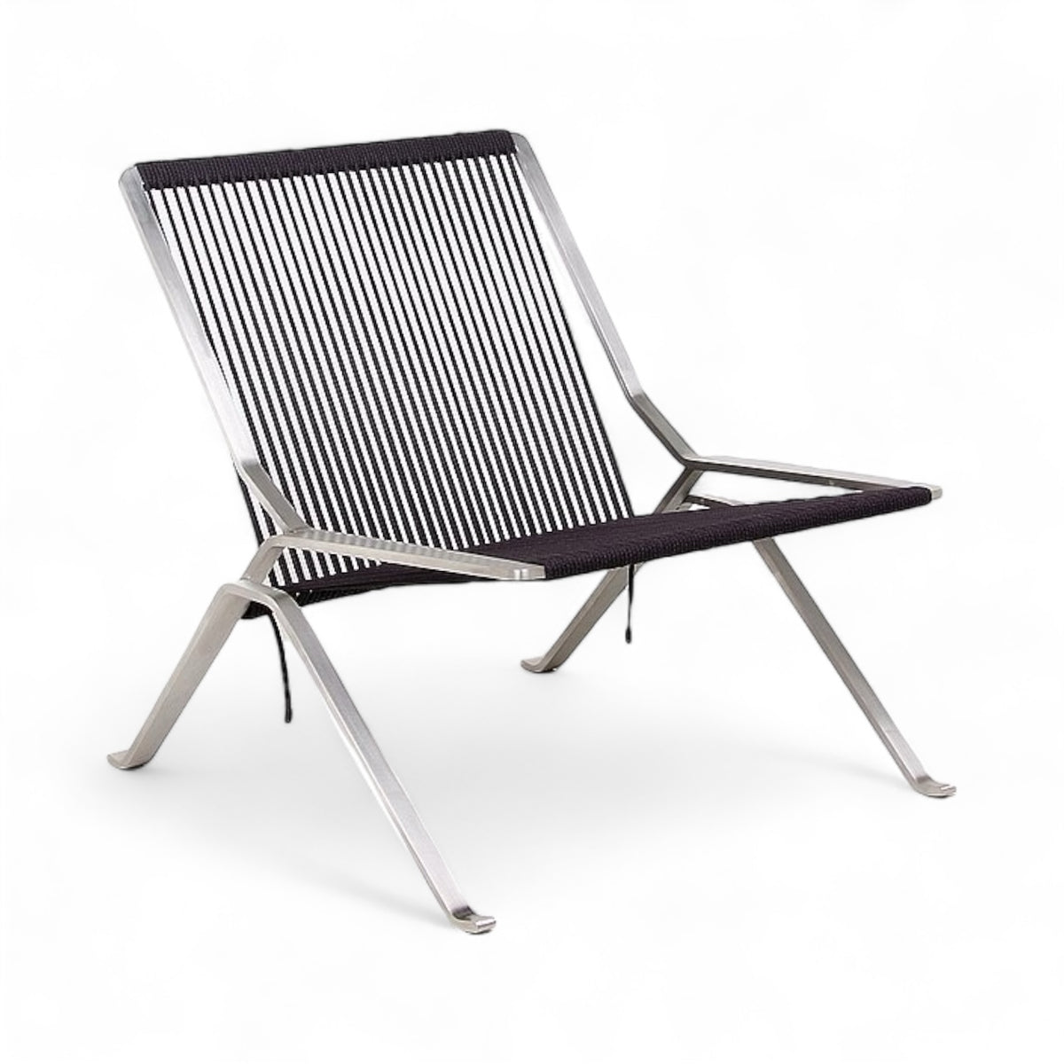 PK25 Lounge Chair - bent steel frame