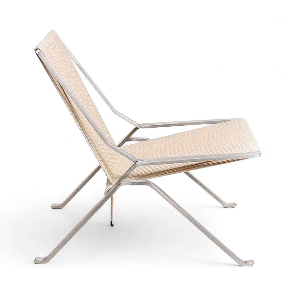 PK25 Lounge Chair - 1950s Danish-inspired minimalist lounge chair