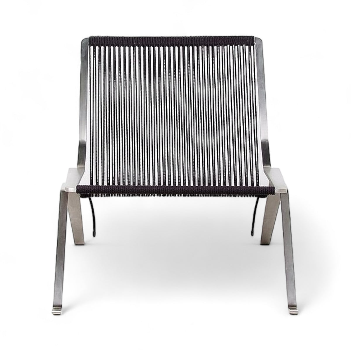 PK25 Lounge Chair - steel frame