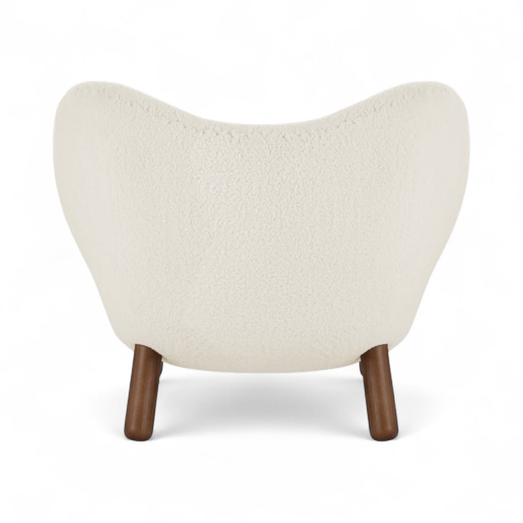 Pelican Chair - soft, organic sculptural form
