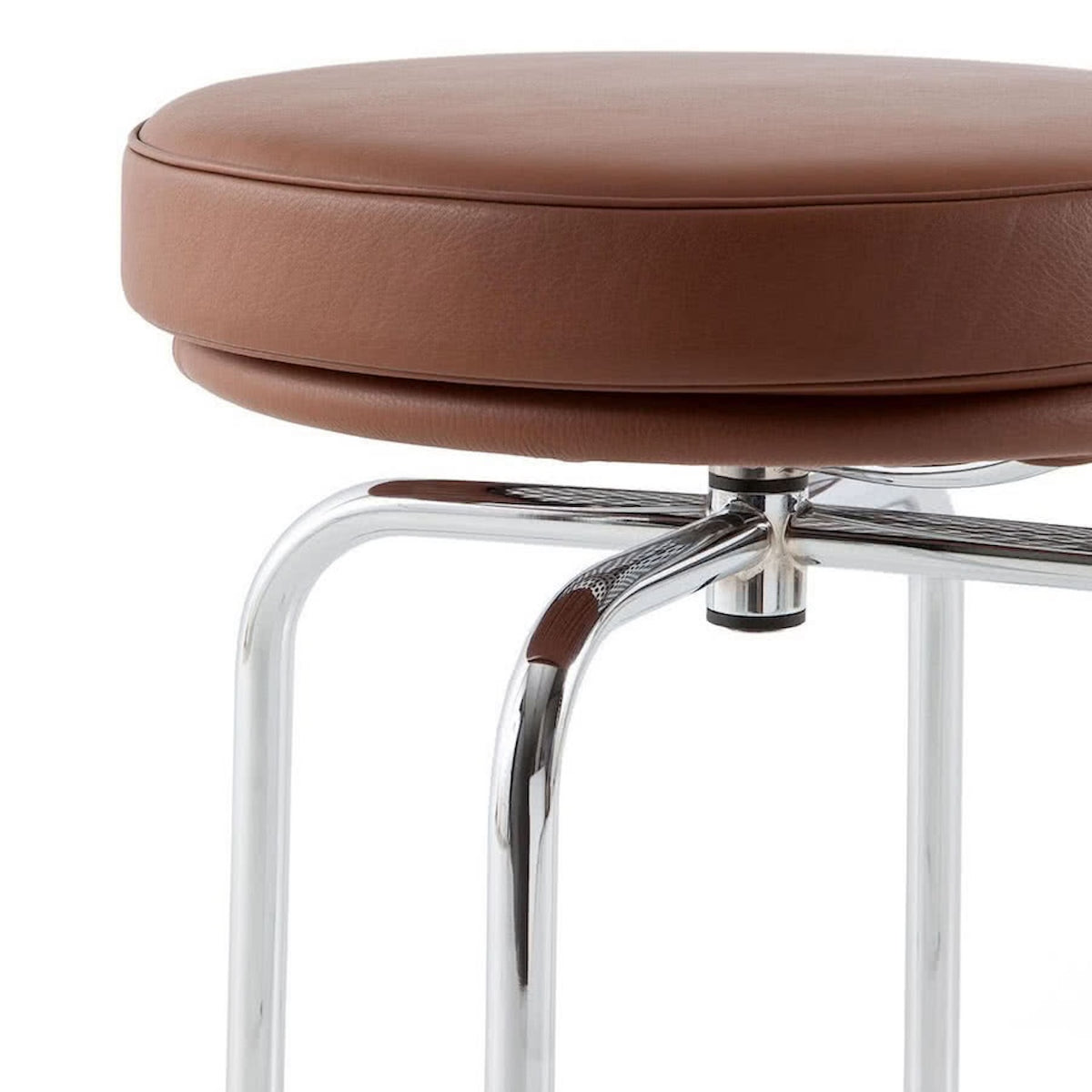 LC8 Stool - round padded seat