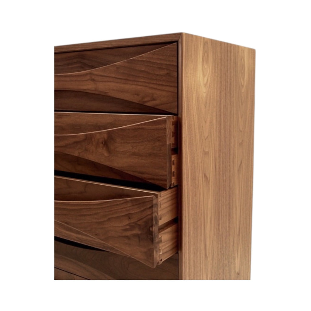 Vodder Tallboy - balanced proportions
