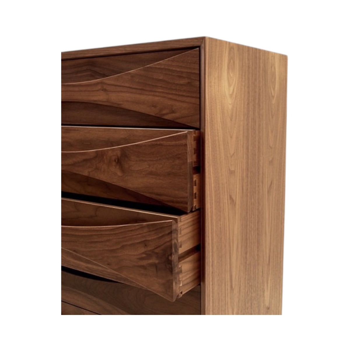 Vodder Tallboy - balanced proportions