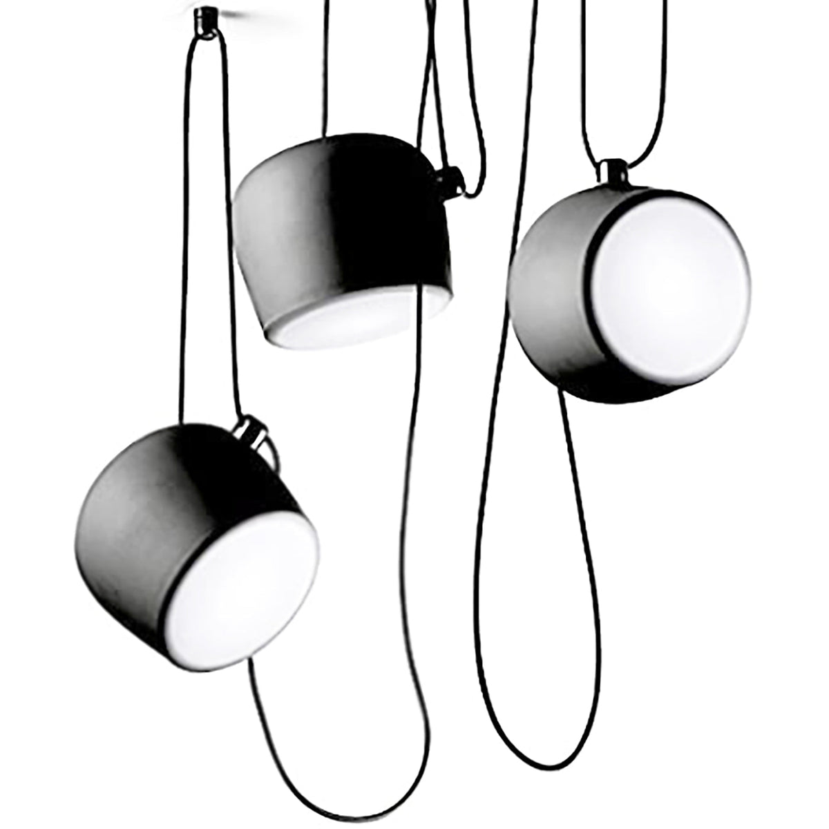 AMI Pendant Lamp - 3 Heads Black | Nue Modern