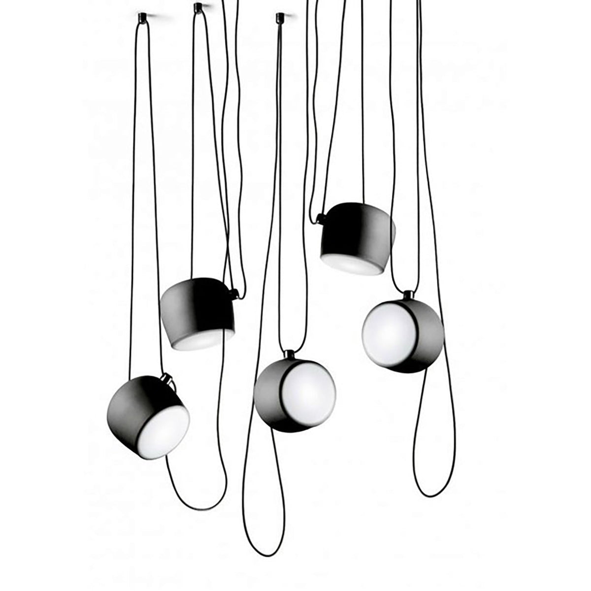 AMI Pendant Lamp - set of 5 | Nue Modern