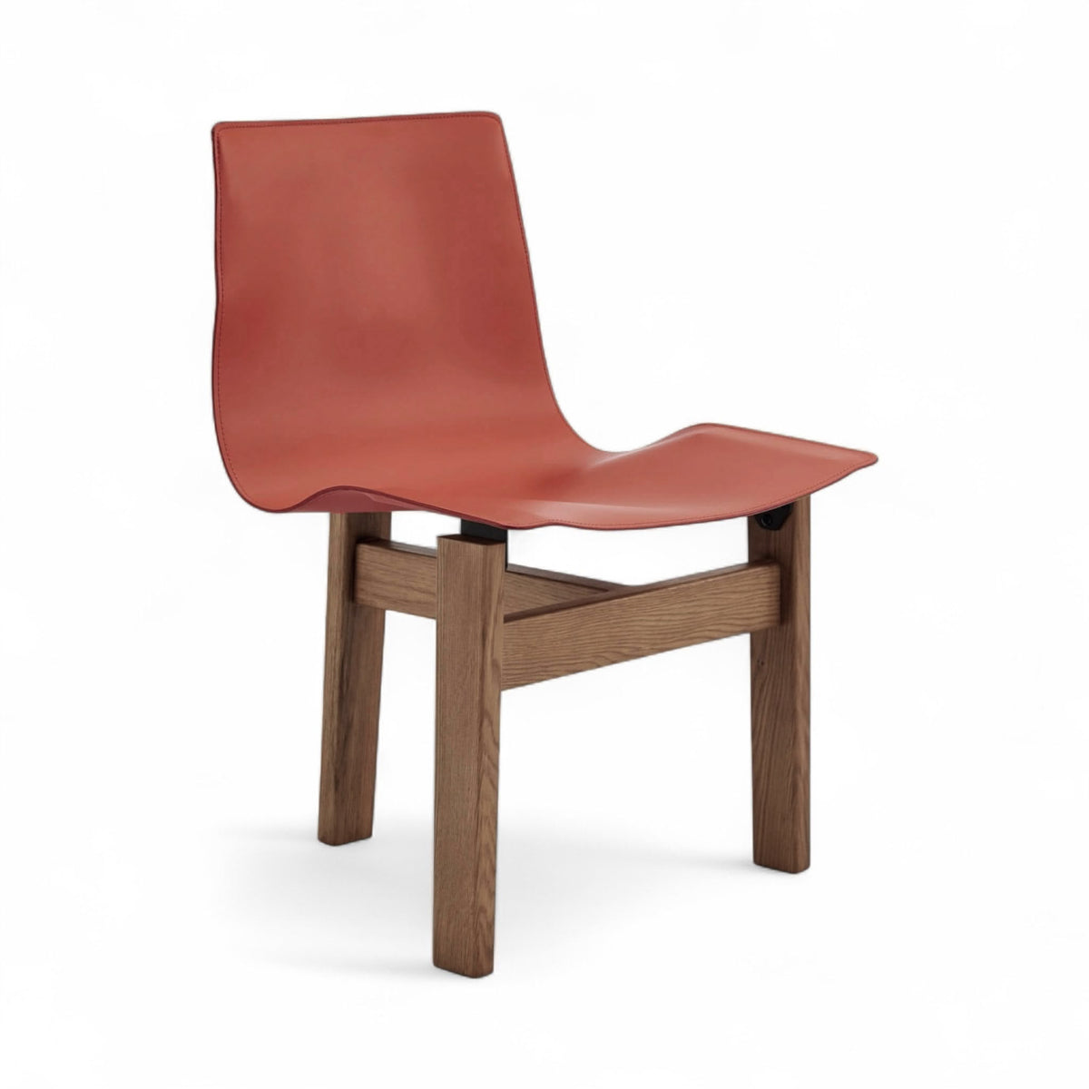 Tre 3 Dining Chair - supportive back on clean legs