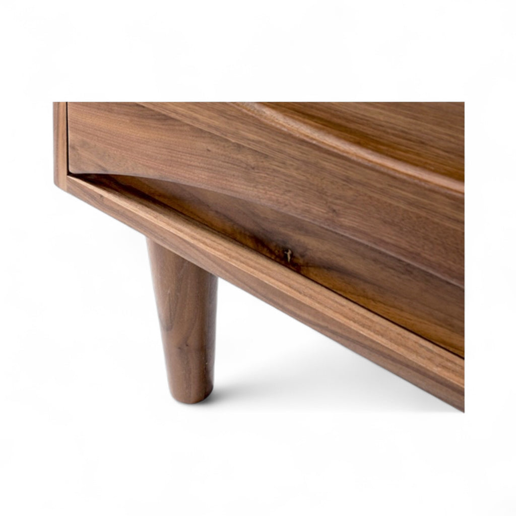 Vodder Lowboy - sideboard for living and dining rooms