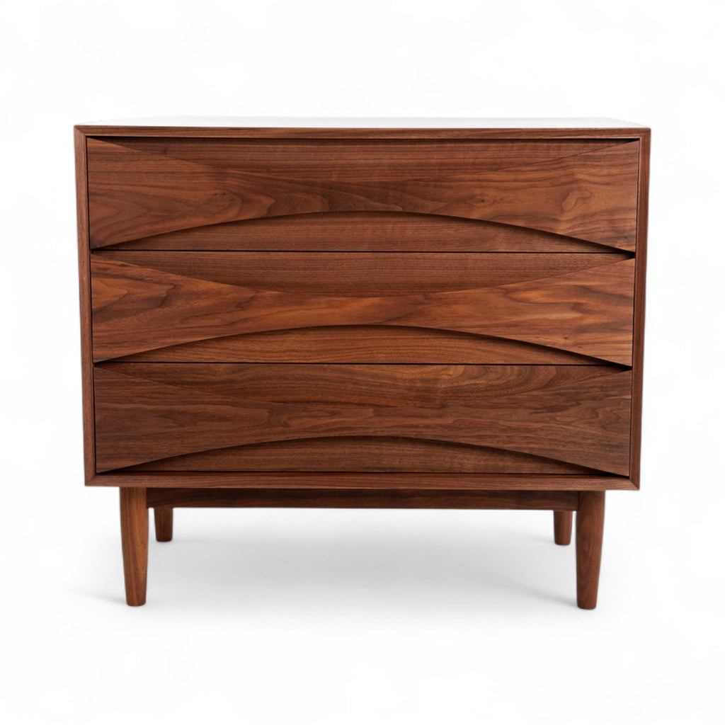 Vodder Lowboy - crisp drawer fronts with fine pulls