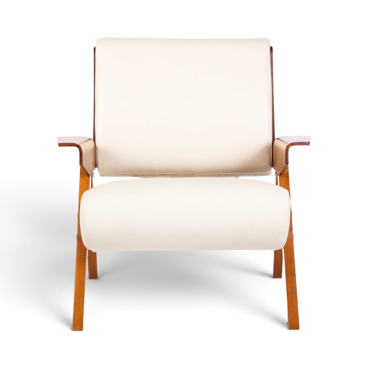 Gianfranco Frattini Inspired Lina Armchair in white leather with natural wooden frame | Nue Modern